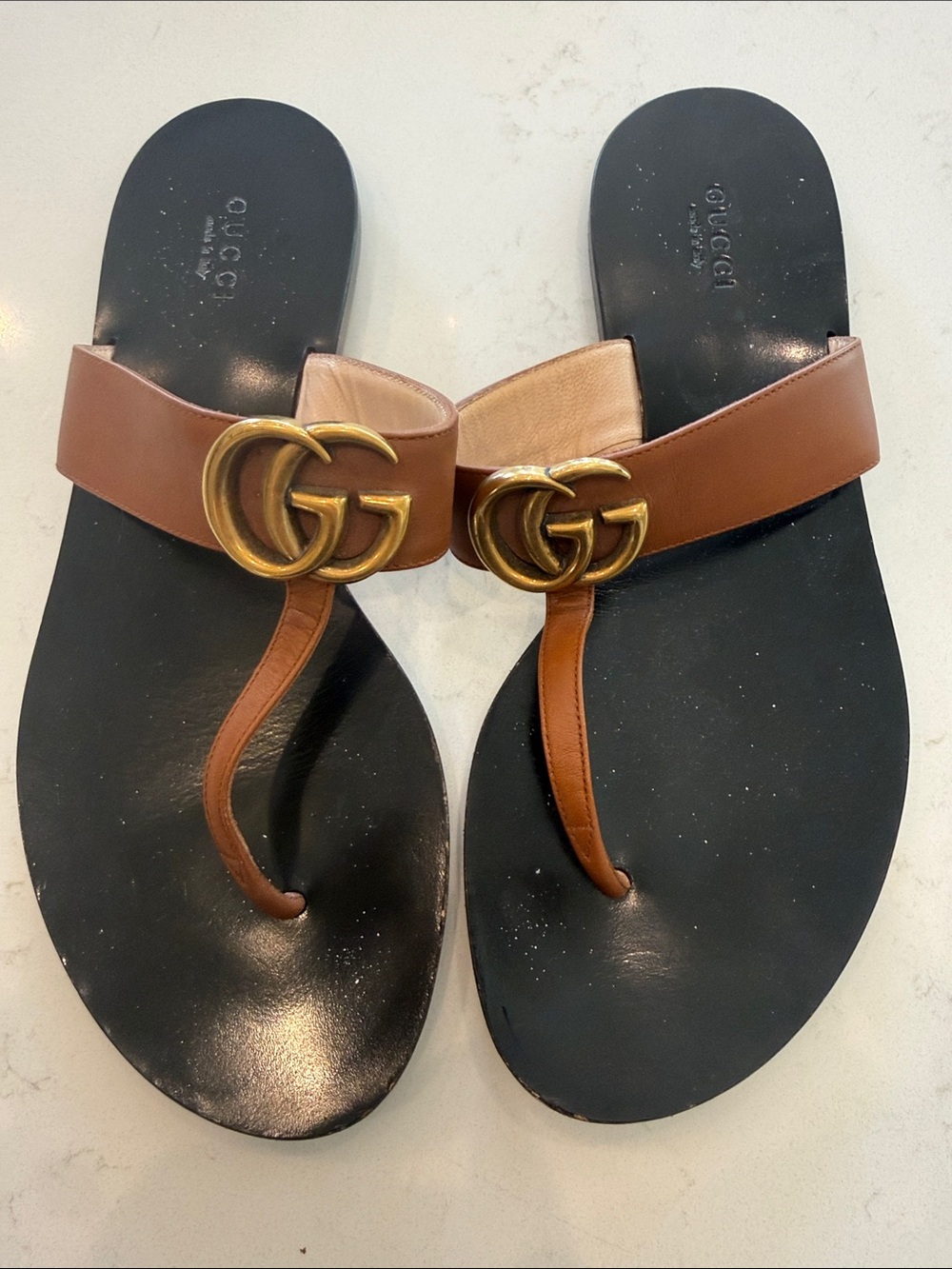 Gucci Tan Leather Thong Sandals with Gold Double G